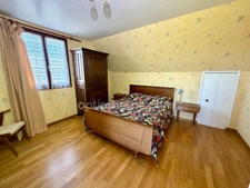 Maison 6 pièces, 5 chambres-Grand séjour-Vue panoramique-Sous-sol complet avec grand garage-Jardin aménagé