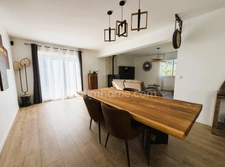 MAISON À VENDRE - RÉNOVÉE EN 2024 – 3 CHAMBRES – SOUS-SOL COMPLET – GARAGE et JARDIN – LISIEUX (14100)