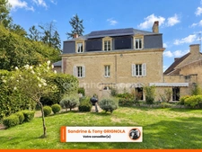 ÉLÉGANTE MAISON DE MAITRE AVEC TOIT MANSART, PARC ARBORÉ, VERGER ET DÉPENDANCES – PROCHE MÉZIDON-VALLÉE-D'AUGE