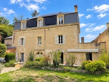 ÉLÉGANTE MAISON DE MAITRE AVEC TOIT MANSART, PARC ARBORÉ, VERGER ET DÉPENDANCES – PROCHE MÉZIDON-VALLÉE-D'AUGE