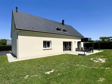 Maison à vendre - 6 Chambres - Grand séjour - Double garage - LA VESPIERE (14290)