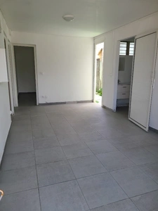 Fort de France - Zone Franche de Dillon - Maison 4 pièces  
