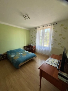 Maison 4 chambres, terrain et dépendances à Etain