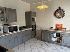 Maison 4 chambres, terrain et dépendances à Etain