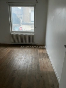 Maison à Etain - Idéale pour investisseurs