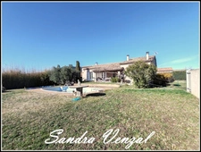 JOLIE MAISON DE PLAIN-PIED, à DABISSE, avec GARAGE et PISCINE, 140 m2 de surface habitable, 3 chambres, 1 garage sur une parcelle de 2490 m2