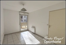 APPARTEMENT de type 2, 30m2 environ,  d'exposition PLEIN SUD avec BALCON , ASCENSEUR et PARKING – 