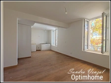 ? Volonne (04) –  APPARTEMENT - T3 rénové de 64,72 m² avec CAVE