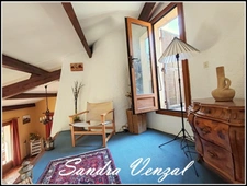 VILLA D'ARCHITECTE à DIGNE LES BAINS, avec une VUE REMARQUABLE, sans VIS à VIS, EXPOSITION SUD, 4 CHAMBRES