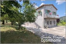 MAISON INDIVIDUELLE à vendre, 6 pièces Proche de DIGNE LES BAINS (04) avec ATELIER
