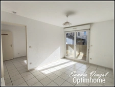 APPARTEMENT de type 2, 30m2 environ,  d'exposition PLEIN SUD avec BALCON , ASCENSEUR et PARKING – 
