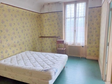 Maison de charme de 140m2 à rénover, 4 chambres,Vierzon Village