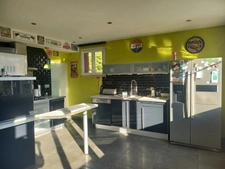 Quartier prisé de Vierzon,vaste maison sur beau terrain de plus de 3000m2