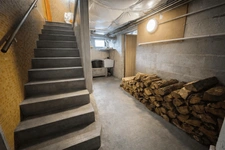 Vierzon au calme,maison sur sous-sol en bon état de 125m2