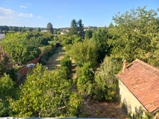 Maison de charme de 140m2 à rénover, 4 chambres,Vierzon Village