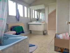 Maison de charme de 140m2 à rénover, 4 chambres,Vierzon Village