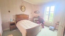 Maison de charme de 140m2 à rénover, 4 chambres,Vierzon Village