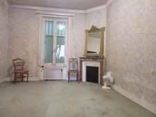 Maison de charme de 140m2 à rénover, 4 chambres,Vierzon Village
