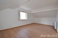 Exclusivité : un duplex d’exception – 140 m² habitables + Garage double + Jardin