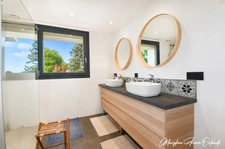 Vue panoramique exceptionnelle & rénovation haut de gamme - Maison familiale avec appartement indépendant