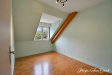 Maison d’architecte de 157 m², volumes remarquables et beau potentiel