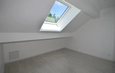 COMME UNE MAISON – 140 m² rénovés, jardin privatif, garage double