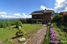 Vue panoramique exceptionnelle & rénovation haut de gamme - Maison familiale avec appartement indépendant