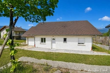Maison récente 4 chambres avec jardin