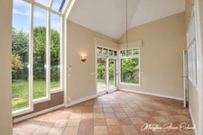 Maison d’architecte de 157 m², volumes remarquables et beau potentiel
