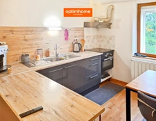 Baisse de prix pour cette maison de 100 m², parfaite pour un projet locatif ou une résidence principale.