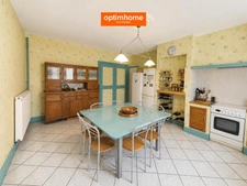 Maison de village mitoyenne 7 pièces – 175 m² avec jardin – Villey-le-Sec