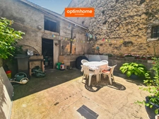 Maison mitoyenne avec 3 chambres, surface habitable 120 m², proche de Toul