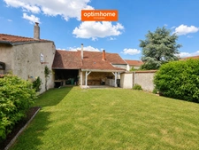 Maison de village mitoyenne 7 pièces – 175 m² avec jardin – Villey-le-Sec
