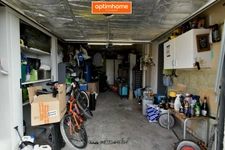 Profitez de la baisse de prix pour acquérir ce superbe pavillon de plain-pied moderne de 100 m², avec 3 chambres et un grand terrain.
