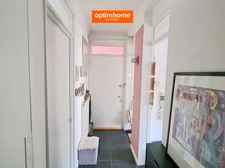 Appartement 4 pièces avec place de stationnement et balcon