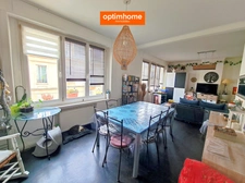 Appartement 4 pièces avec place de stationnement et balcon