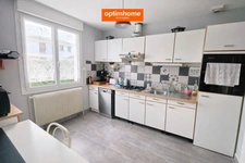 Pavillon familial 100 m², 3 chambres, sous-sol de 95 m² – Quartier calme sur Écrouves – 24 Panneaux solaires