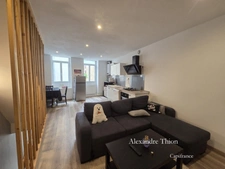 Maison de village à vendre 4 pièces JUJURIEUX (01)