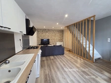 Maison de village à vendre 4 pièces JUJURIEUX (01)