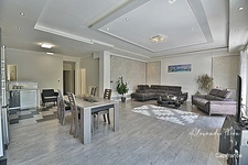 Maison à vendre 12 pièces SAINT DENIS LES BOURG (01)