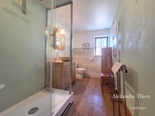 Maison à vendre 12 pièces SAINT SORLIN EN BUGEY (01)