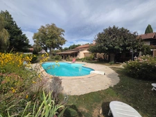 Propriete à vendre 11 pièces DOMPIERRE SUR VEYLE (01)