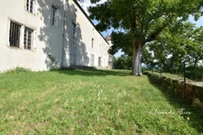 Maison à vendre 23 pièces JUJURIEUX (01)