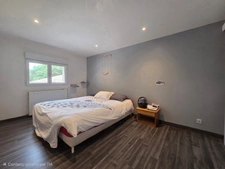 Propriete à vendre 11 pièces DOMPIERRE SUR VEYLE (01)