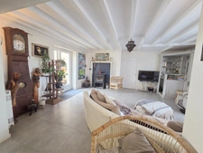 Propriete à vendre 11 pièces DOMPIERRE SUR VEYLE (01)