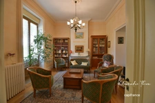Maison à vendre 12 pièces  (01)
