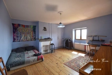 Maison à vendre 12 pièces  (01)