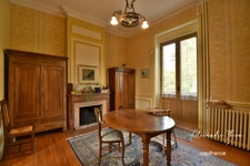 Maison à vendre 12 pièces  (01)