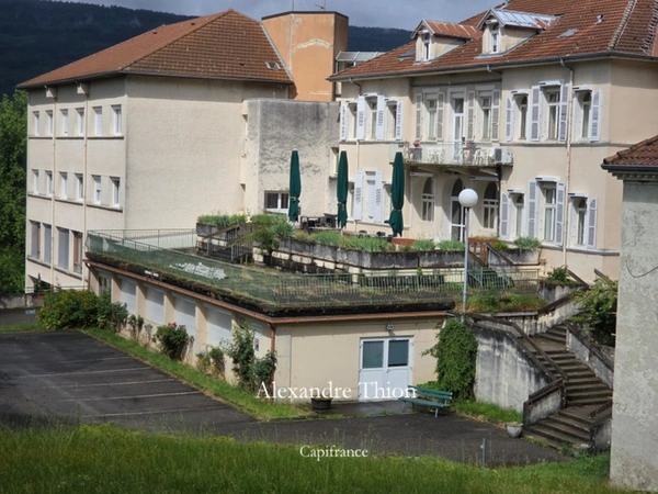 Propriété à vendre  CONFORT (01)