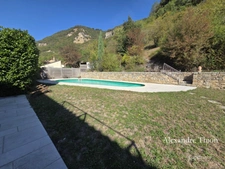 Maison à vendre 12 pièces SAINT SORLIN EN BUGEY (01)